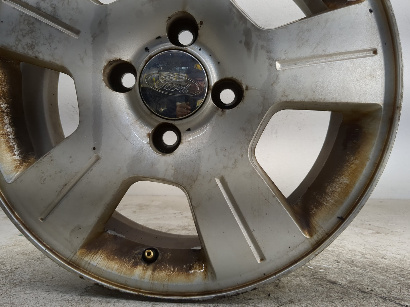 2003-2007 Ford Focus Oem Wheel Rim - Oemusedautoparts1.com