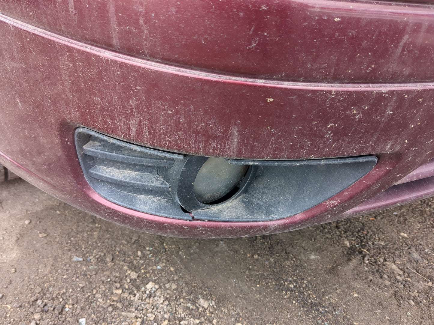 2005-2007 Ford Focus Front Bumper - Oem 1214951 - Oemusedautoparts1.com