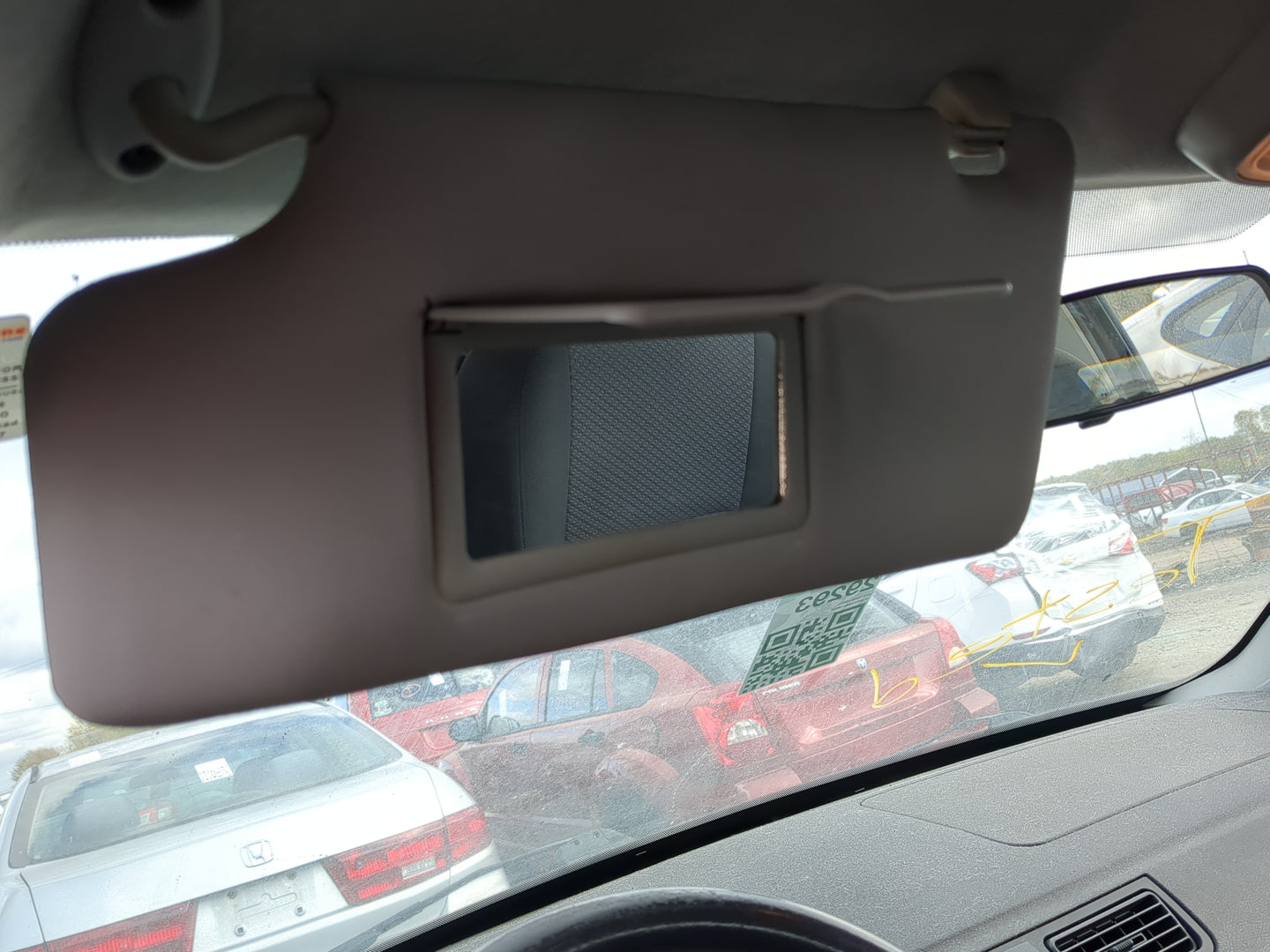 2005-2007 Ford Focus Sun Visor Shade Replacement Driver Left Mirror Fits Fits 2005 2006 2007 OEM Used Auto Parts - Oemusedau