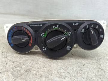 2000-2007 Ford Focus Climate Control Module Temperature AC/Heater Replacement P/N:98AB-18C419-AG 98AB 18C419 AE Fits OEM Use