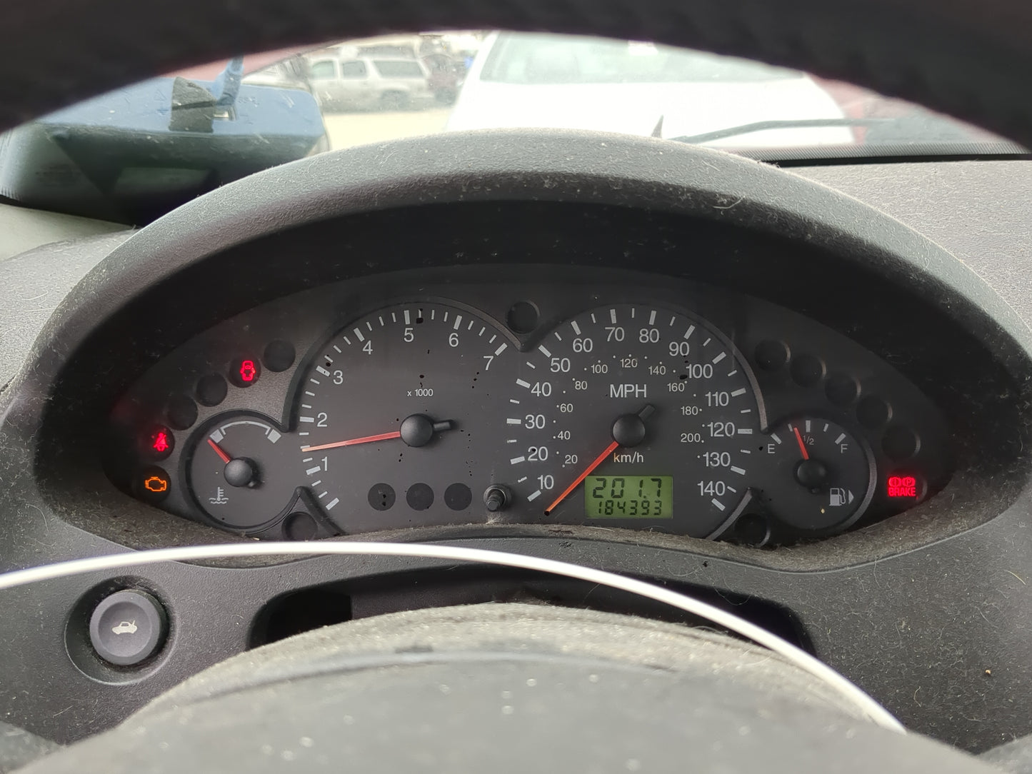 2006-2007 Ford Focus Instrument Cluster Speedometer Gauges Fits Fits 2006 2007 OEM Used Auto Parts - Oemusedautoparts1.com