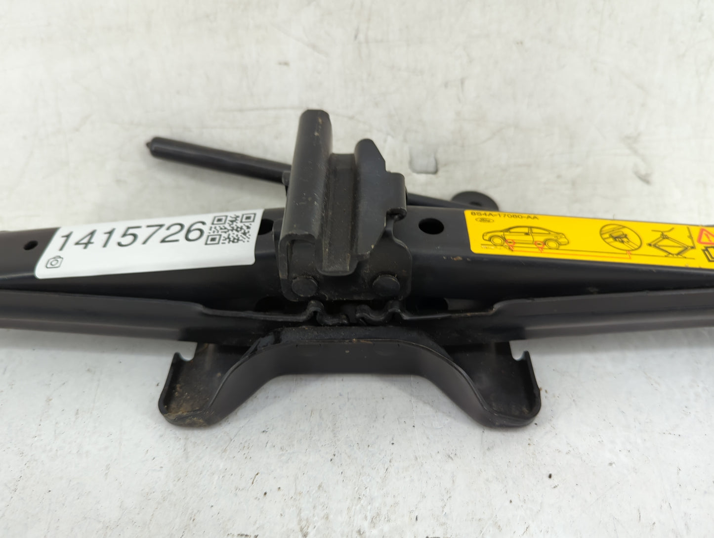 2006 Ford Focus Spare Scissor Car Jack - Oemusedautoparts1.com