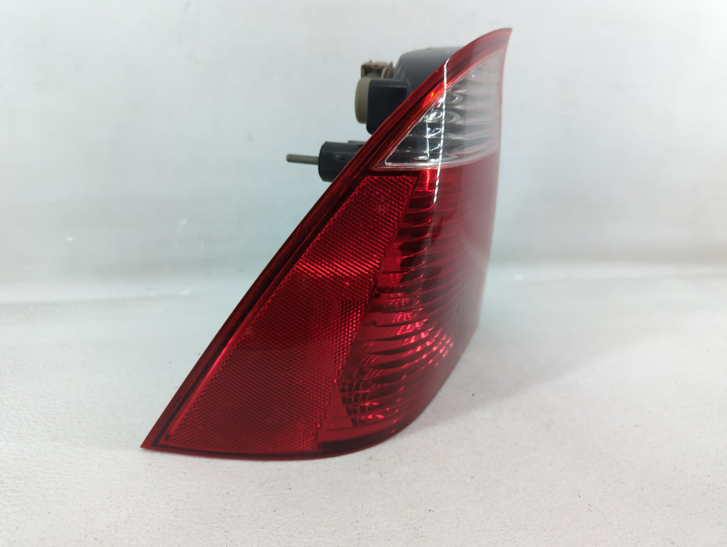 2005-2007 Ford Focus Tail Light Assembly Driver Left OEM P/N:5S43-13B505-A Fits Fits 2005 2006 2007 OEM Used Auto Parts - Oe