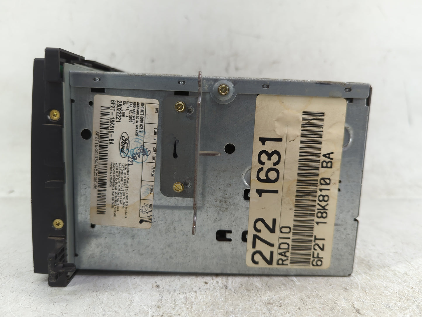 2006-2007 Ford Freestar Radio AM FM Cd Player Receiver Replacement P/N:6F2T-18K810-BA Fits Fits 2006 2007 OEM Used Auto Part