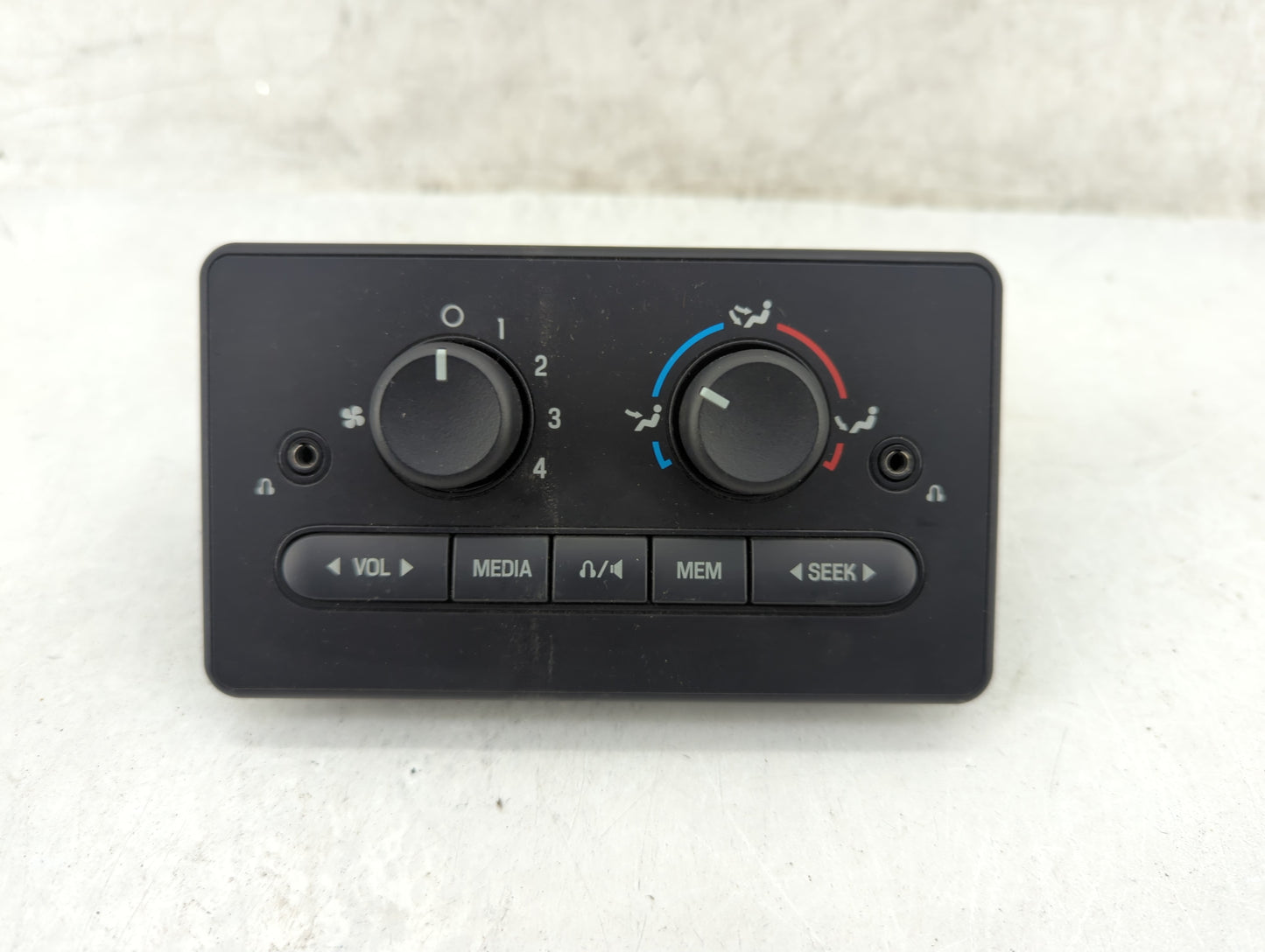 2004-2007 Ford Freestar Climate Control Module Temperature AC/Heater Replacement P/N:6F23-18C858-AA Fits Fits 2004 2005 2006