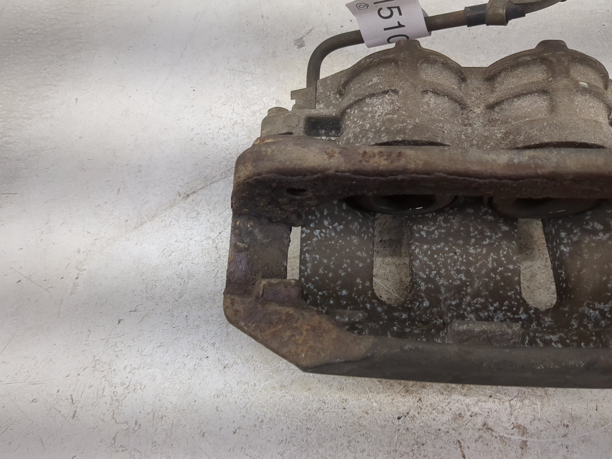 2004-2007 Ford Freestar Front Passenger Right Brake Caliper - Oemusedautoparts1.com
