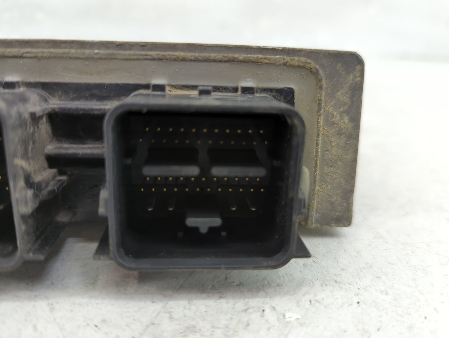 2005-2006 Ford Freestyle PCM Engine Control Computer ECU ECM PCU OEM P/N:6F9A-12A650-MA Fits Fits 2005 2006 OEM Used Auto Pa