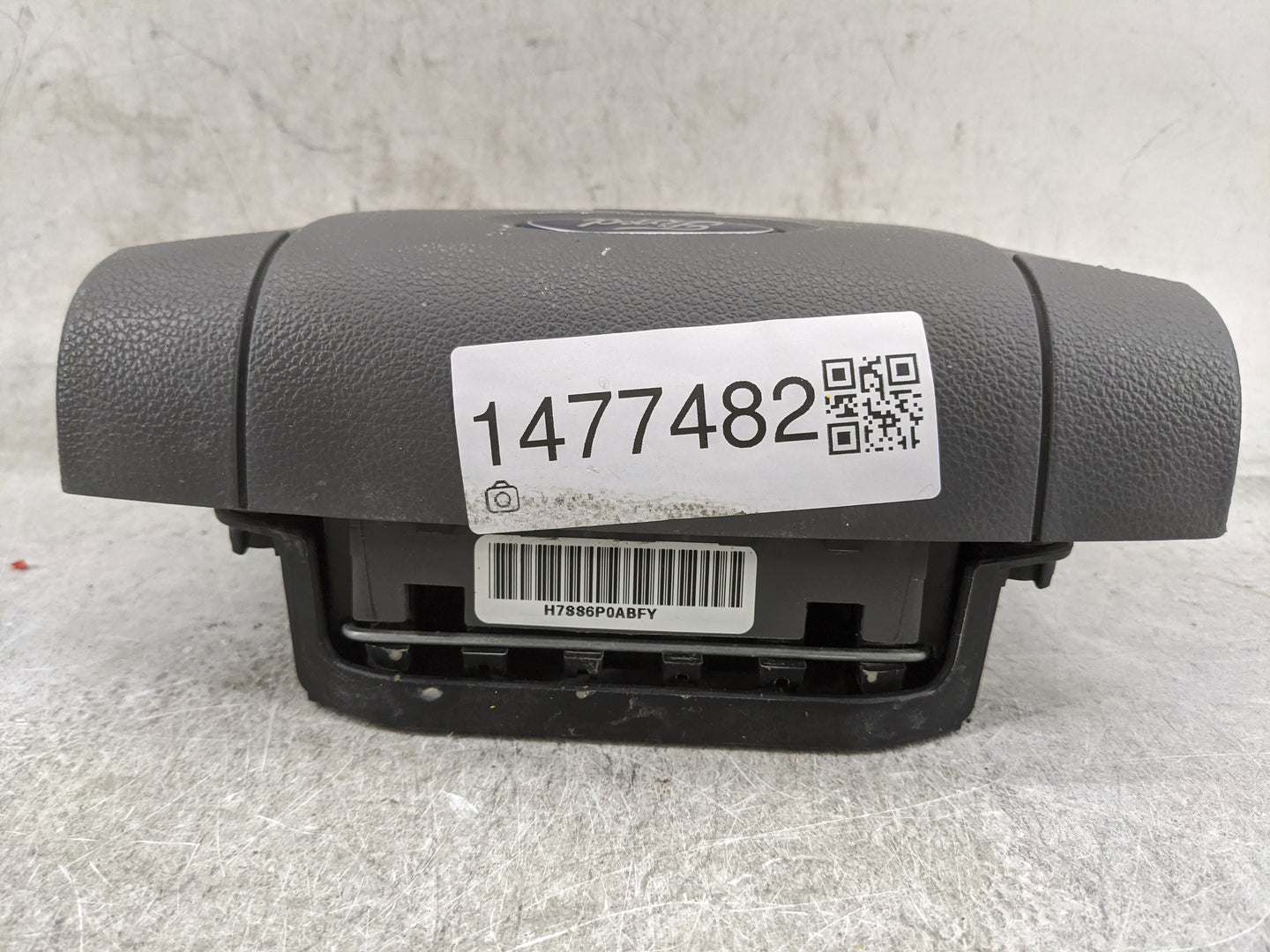 2005-2007 Ford Freestyle Air Bag Driver Left Steering Wheel Mounted 1477482 - Oemusedautoparts1.com