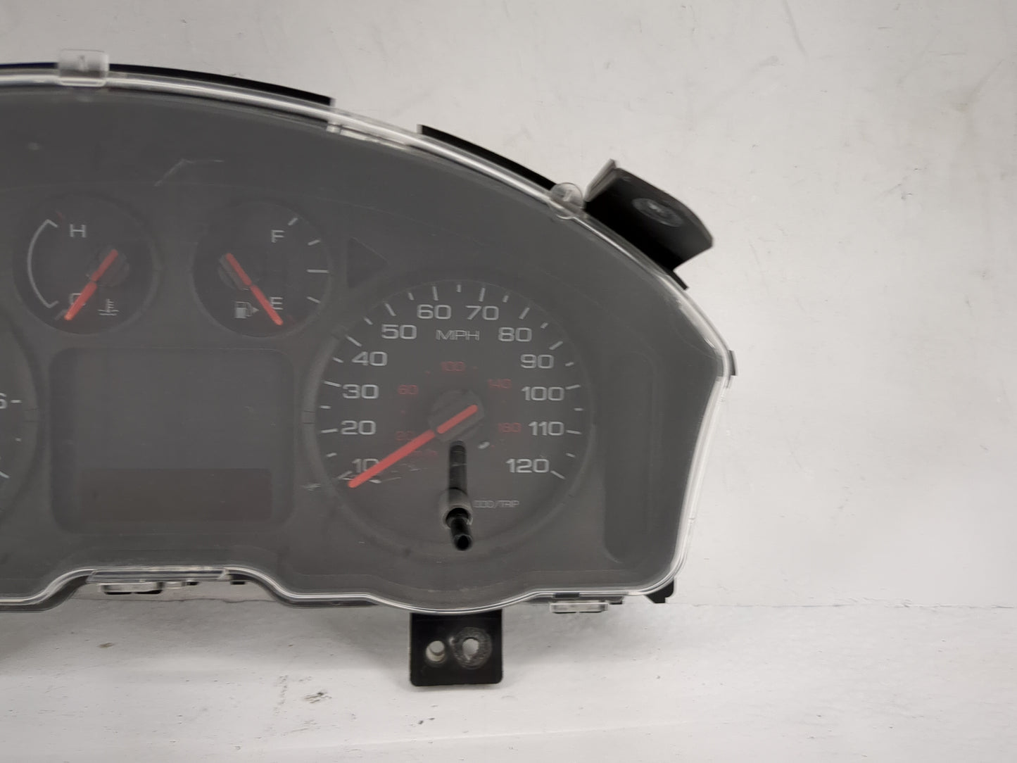 2006 Ford Freestyle Instrument Cluster Speedometer Gauges P/N:6F9T-10849-AA 5D8A090842, VP6F9F-10A855-AC Miles: Fits OEM Use