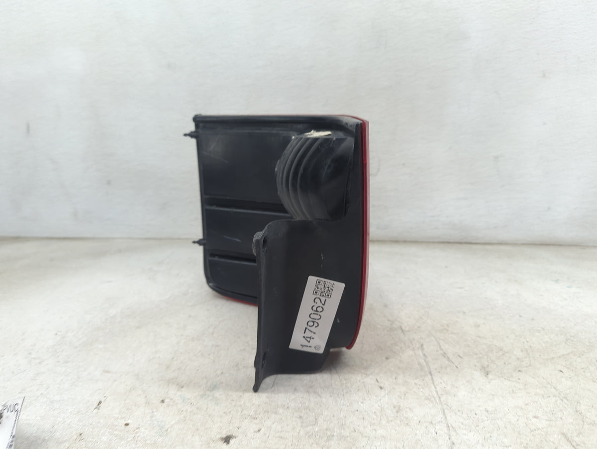 2005-2007 Ford Freestyle Tail Light Assembly Driver Left OEM P/N:5F93-13B505-A Fits Fits 2005 2006 2007 OEM Used Auto Parts 