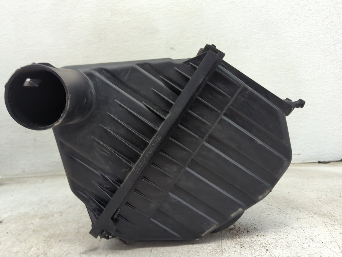 2005-2007 Ford Freestyle Air Cleaner Intake-duct Hose Tube 1498281 - Oemusedautoparts1.com