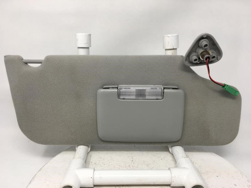 2005-2007 Ford Freestyle Sun Visor Shade Replacement Passenger Right Mirror Fits Fits 2005 2006 2007 OEM Used Auto Parts - O