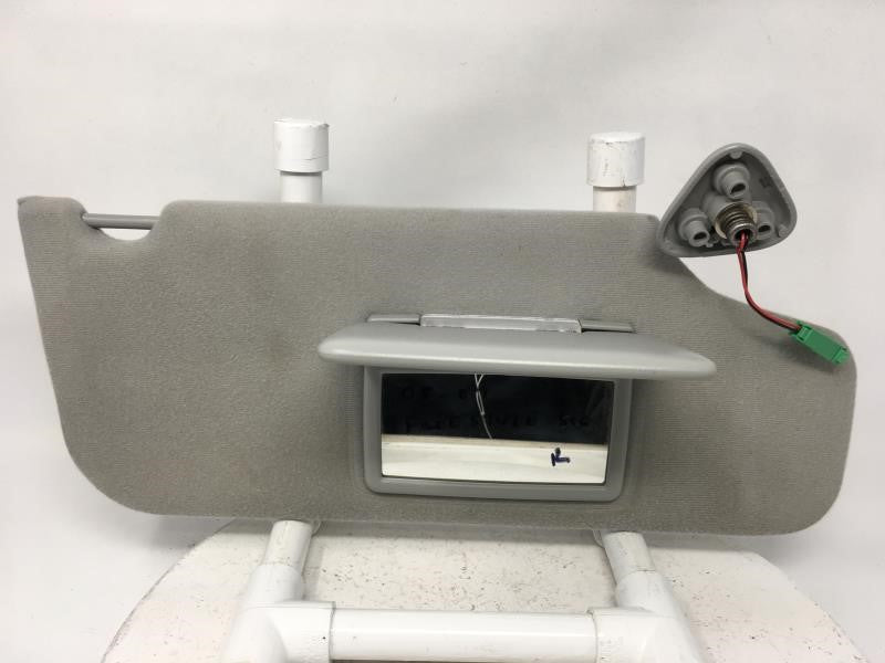 2005-2007 Ford Freestyle Sun Visor Shade Replacement Passenger Right Mirror Fits Fits 2005 2006 2007 OEM Used Auto Parts - O