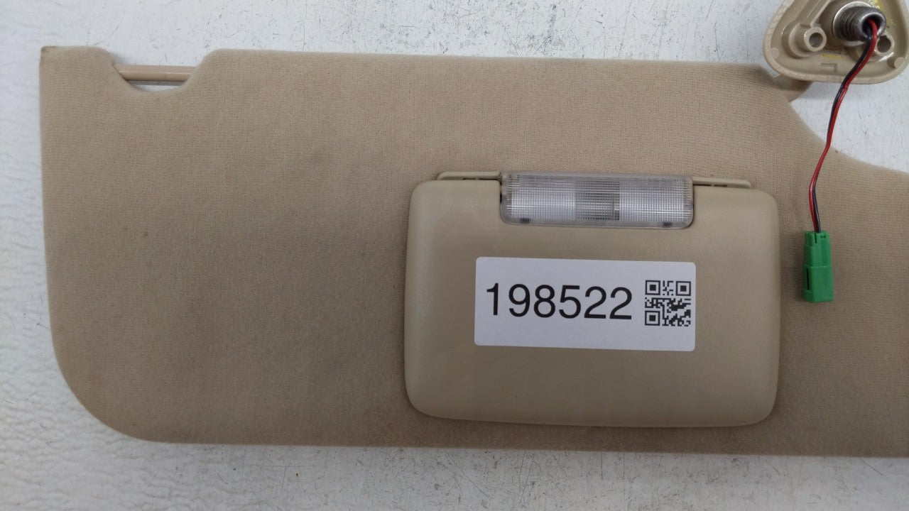 2005-2007 Ford Freestyle Sun Visor Shade Replacement Passenger Right Mirror Fits Fits 2005 2006 2007 OEM Used Auto Parts - O