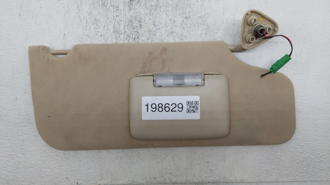 2005-2007 Ford Freestyle Sun Visor Shade Replacement Passenger Right Mirror Fits Fits 2005 2006 2007 OEM Used Auto Parts - O