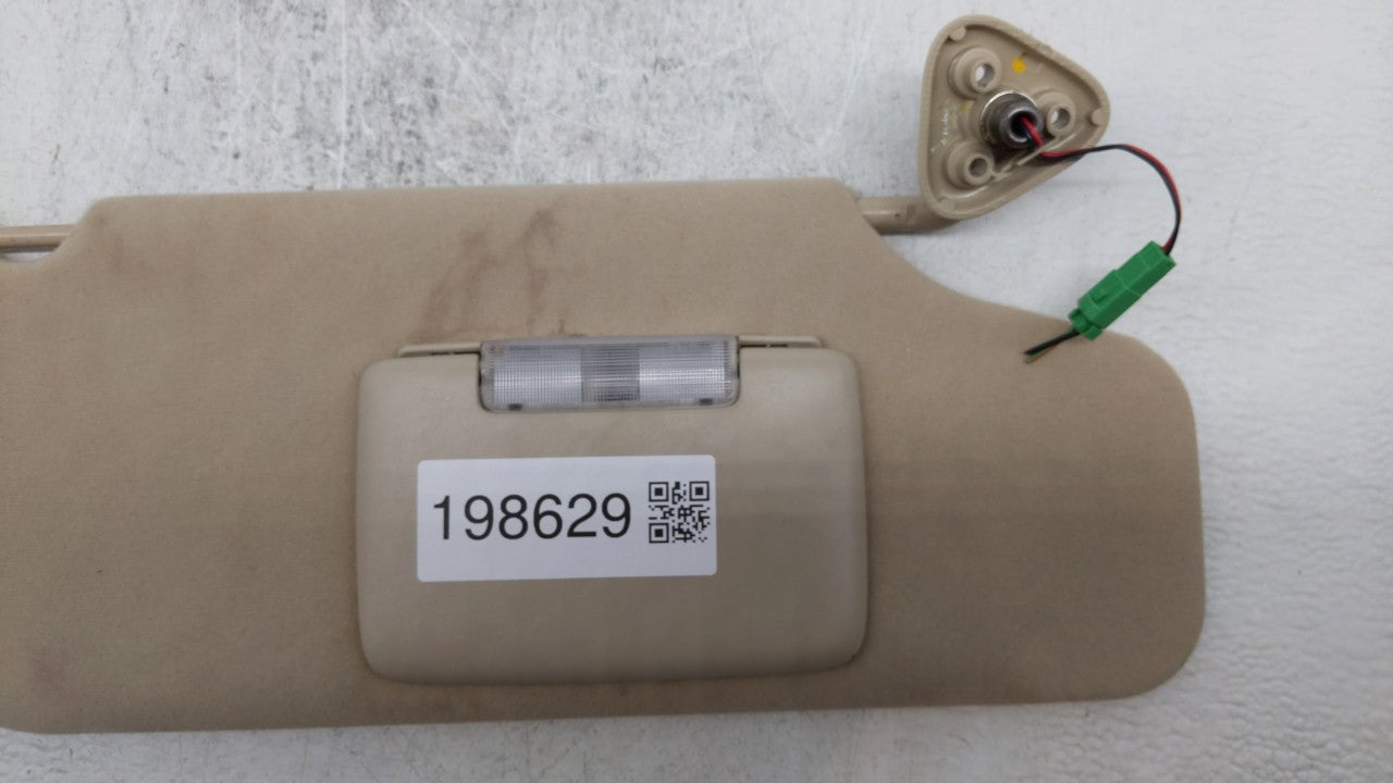 2005-2007 Ford Freestyle Sun Visor Shade Replacement Passenger Right Mirror Fits Fits 2005 2006 2007 OEM Used Auto Parts - O