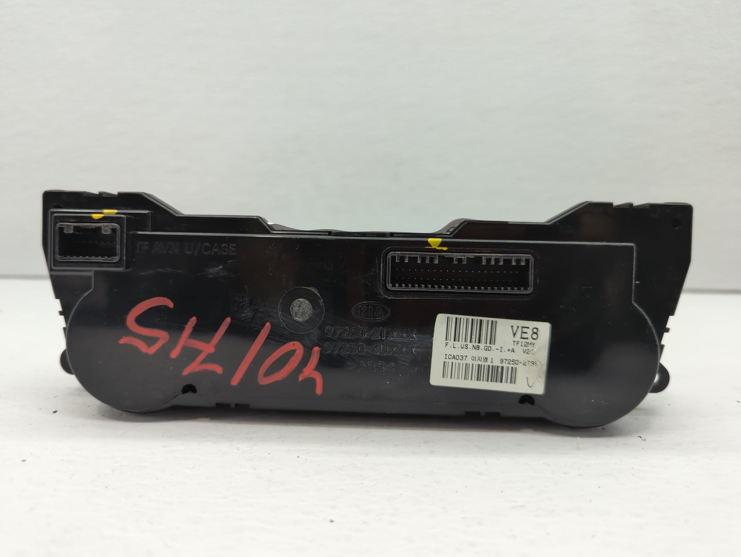 2005-2007 Ford Freestyle Climate Control Module Temperature AC/Heater Replacement P/N:6F93-18C612-BA VP5F9H-18D422-BJ Fits O