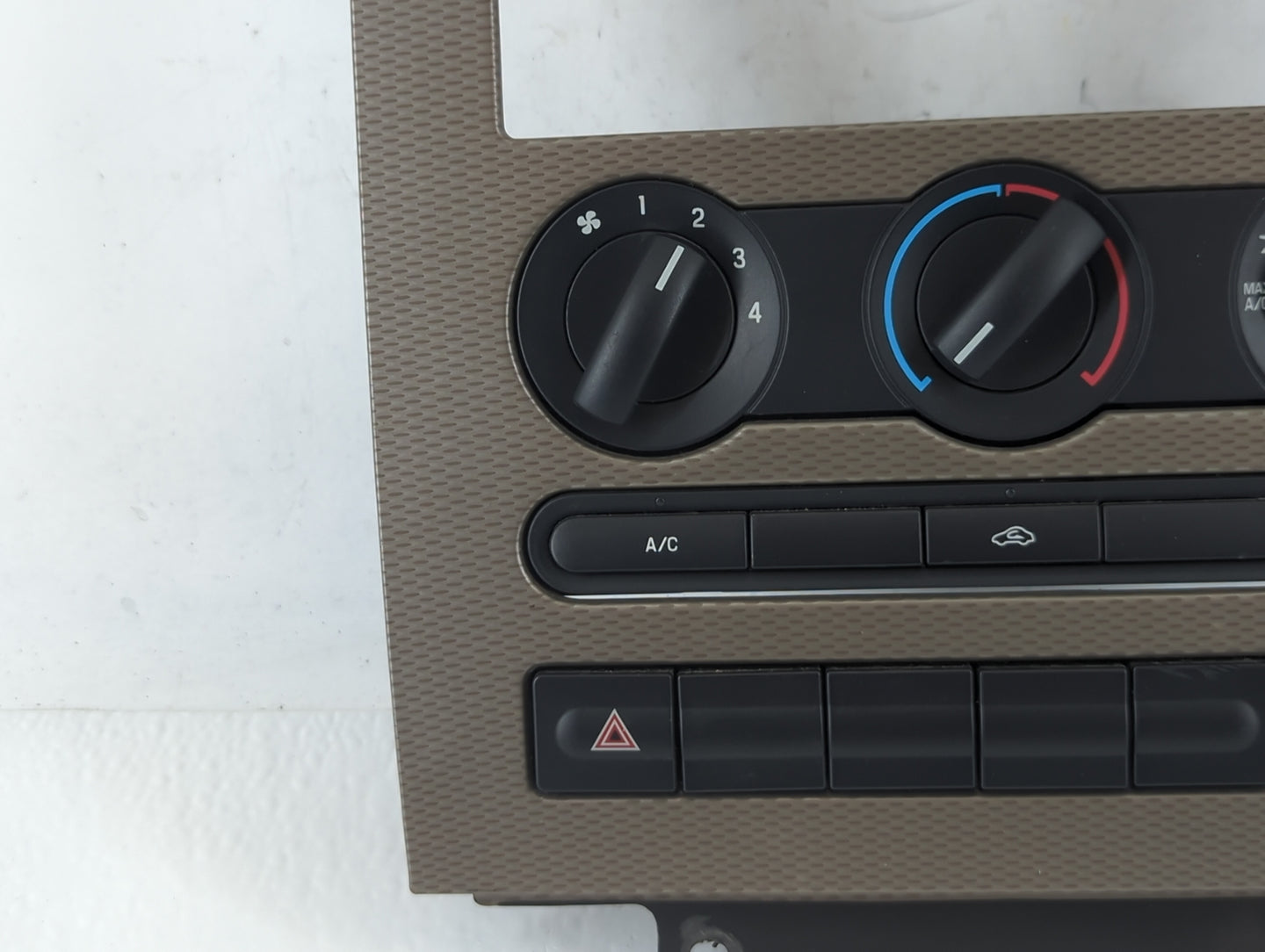2005-2007 Ford Freestyle Climate Control Module Temperature AC/Heater Replacement P/N:5F9T-130734 FFW 3F2H-19808-AH Fits OEM