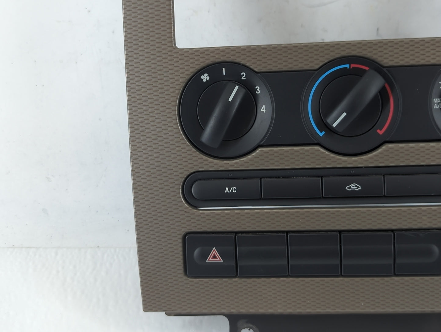 2005-2007 Ford Freestyle Climate Control Module Temperature AC/Heater Replacement P/N:5F9T-130734 FFW 3F2H-19808-AH Fits OEM