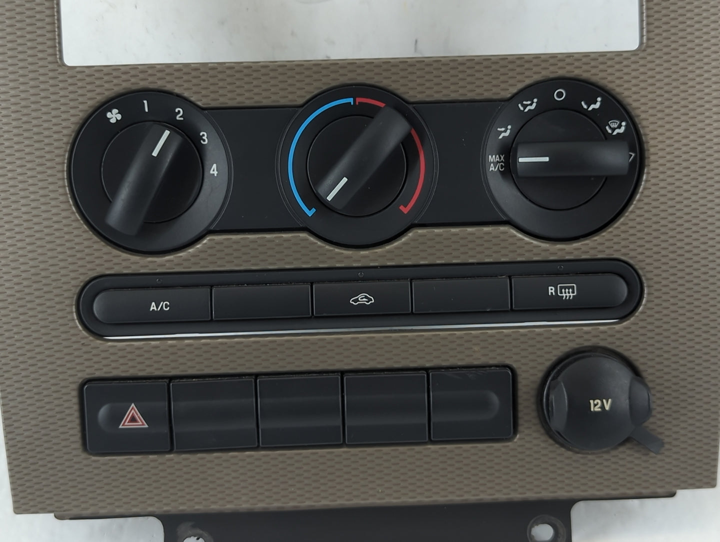 2005-2007 Ford Freestyle Climate Control Module Temperature AC/Heater Replacement P/N:5F9T-130734 FFW 3F2H-19808-AH Fits OEM