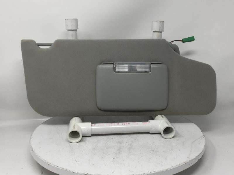 2005-2007 Ford Freestyle Sun Visor Shade Replacement Passenger Right Mirror Fits Fits 2005 2006 2007 OEM Used Auto Parts - O