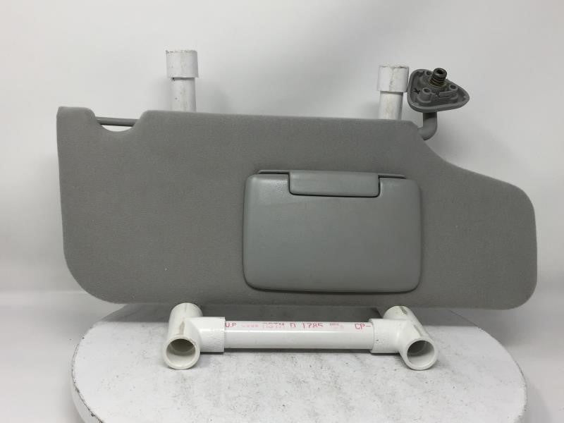 2006-2007 Ford Freestyle Sun Visor Shade Replacement Passenger Right Mirror Fits Fits 2006 2007 OEM Used Auto Parts - Oemuse