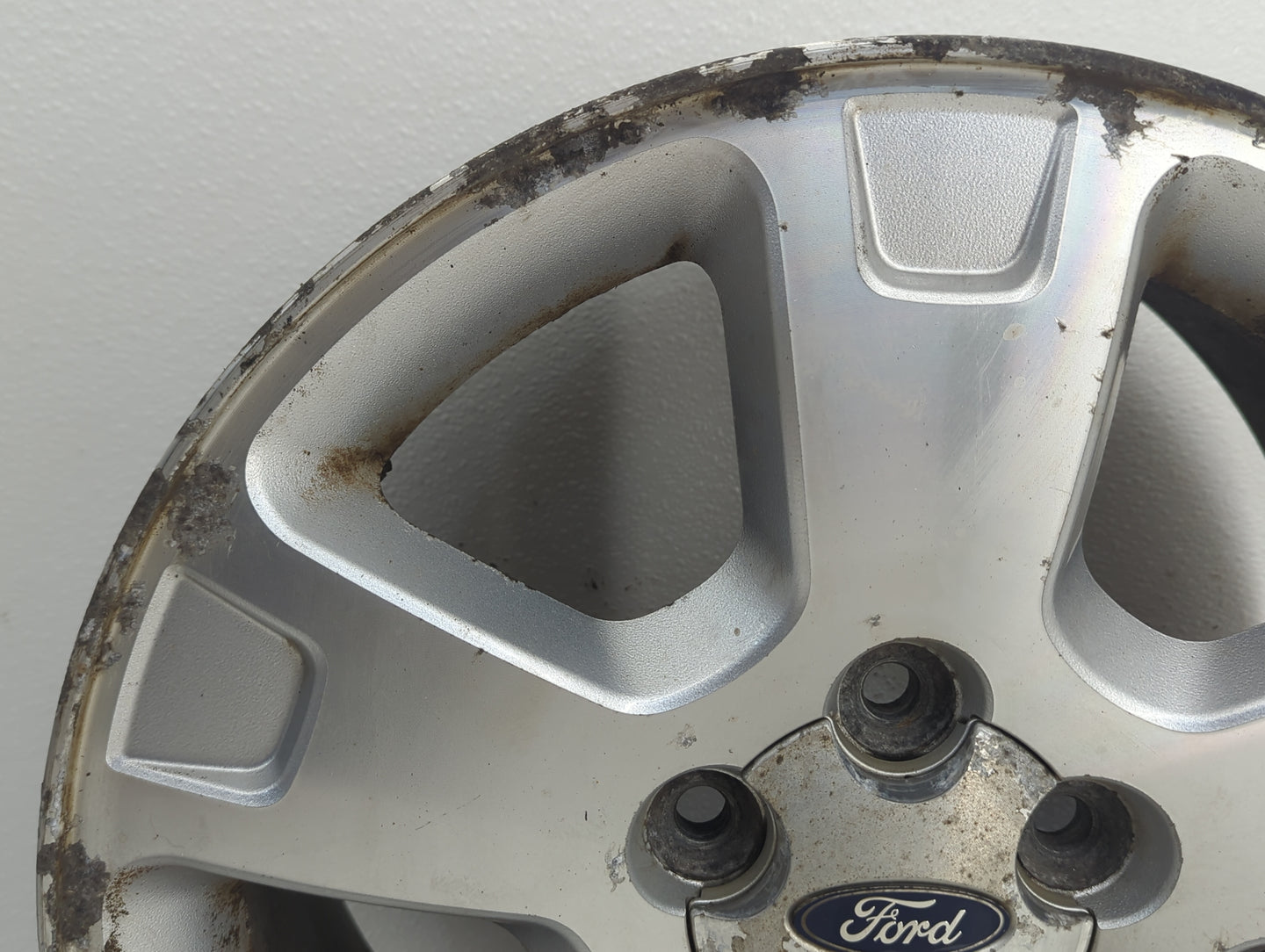 2005-2007 Ford Freestyle Oem Wheel Rim 909524 - Oemusedautoparts1.com