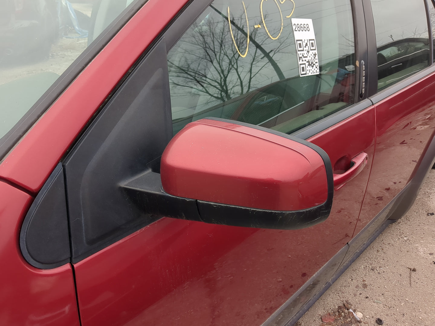 2005-2007 Ford Freestyle Driver Side View Mirror - Left Door Mirror OEM Used - Oemusedautoparts1.com