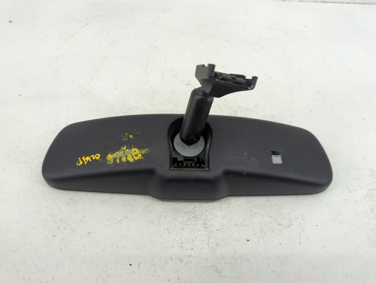 2006 Ford Freestyle Interior Rear View Mirror Replacement OEM Fits OEM Used Auto Parts - Oemusedautoparts1.com