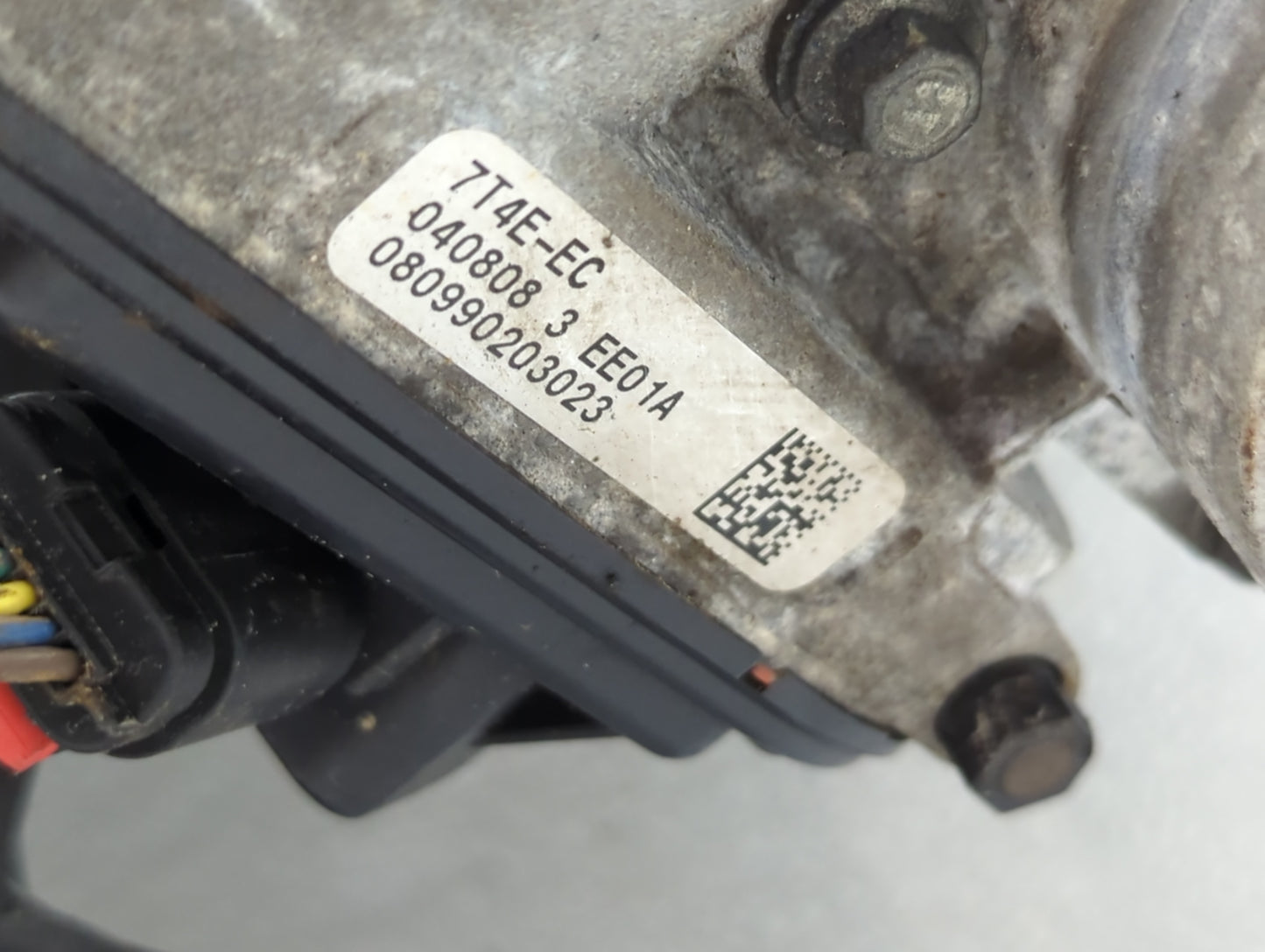 2006-2009 Ford Fusion Throttle Body P/N:7T4E-EC Fits Fits 2006 2007 2008 2009 OEM Used Auto Parts - Oemusedautoparts1.com