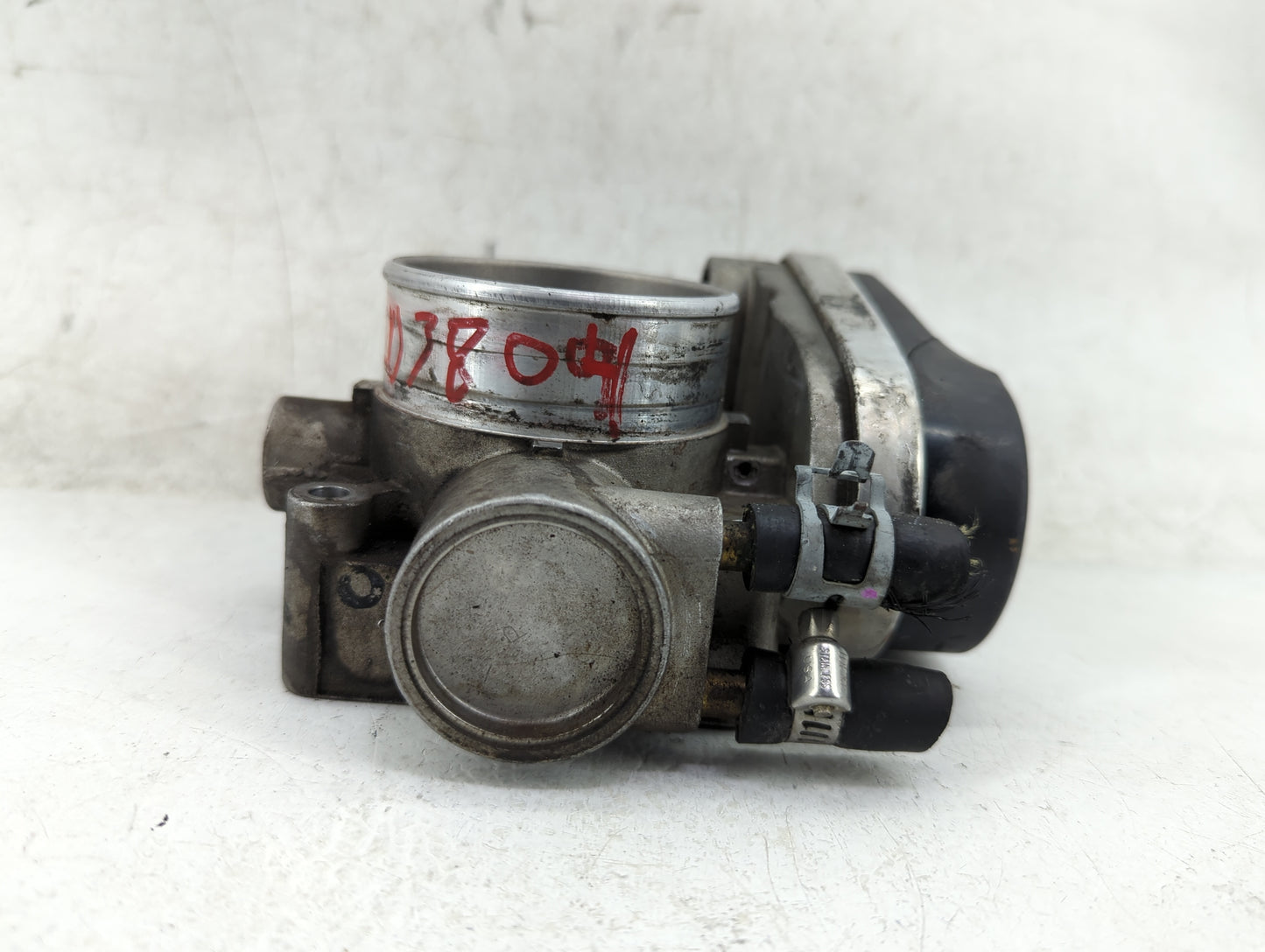 2006-2009 Ford Fusion Throttle Body P/N:5 718 201 Fits Fits 2006 2007 2008 2009 OEM Used Auto Parts - Oemusedautoparts1.com