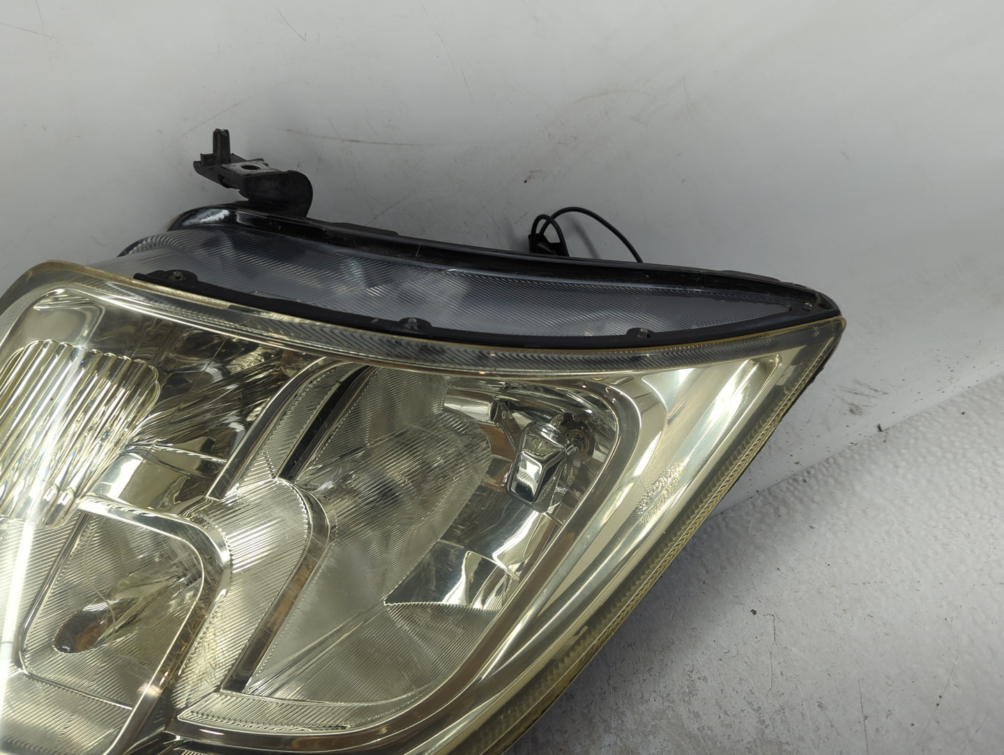 2006-2009 Ford Fusion Passenger Right Oem Head Light Headlight Lamp - Oemusedautoparts1.com
