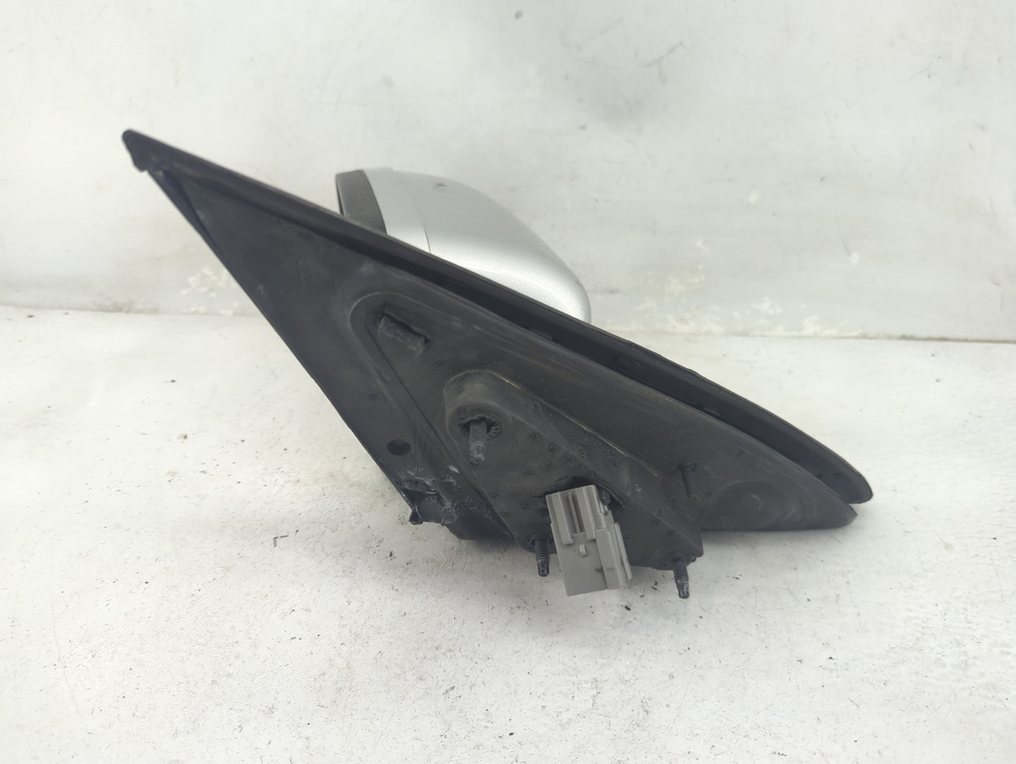 2006-2010 Ford Fusion Driver Side View Mirror - Left Door Mirror OEM Used - Oemusedautoparts1.com