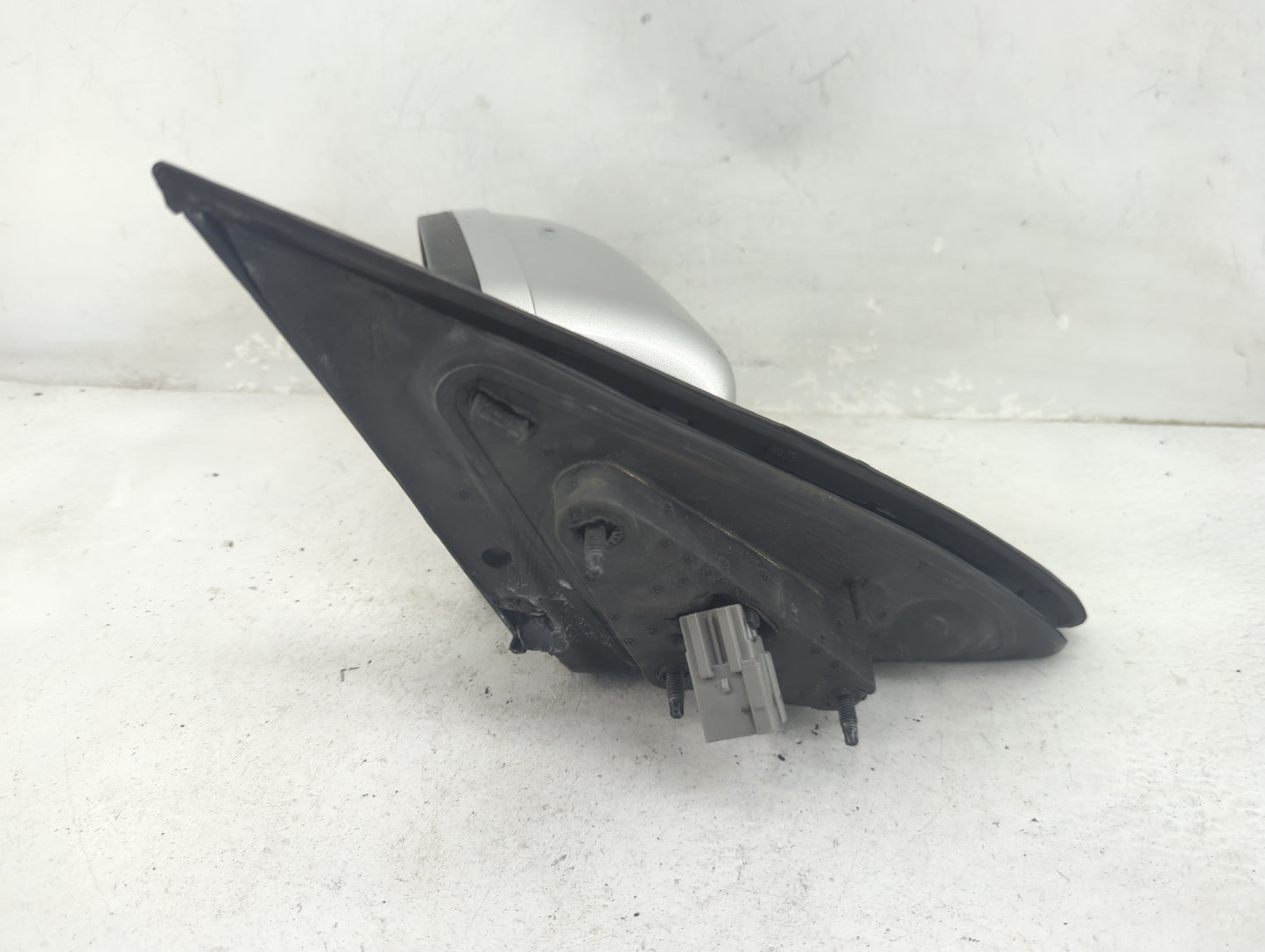 2006-2010 Ford Fusion Driver Side View Mirror - Left Door Mirror OEM Used - Oemusedautoparts1.com