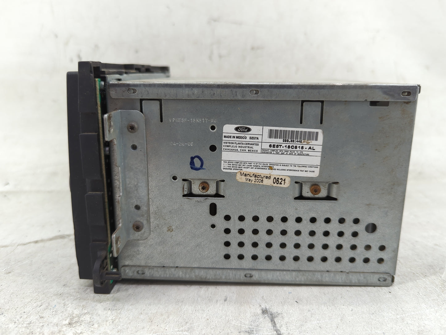 2006-2009 Ford Fusion Radio AM FM Cd Player Receiver Replacement P/N:6E5T-18C815-AL 6E5T-18C815-AC Fits Fits 2006 2007 2008 