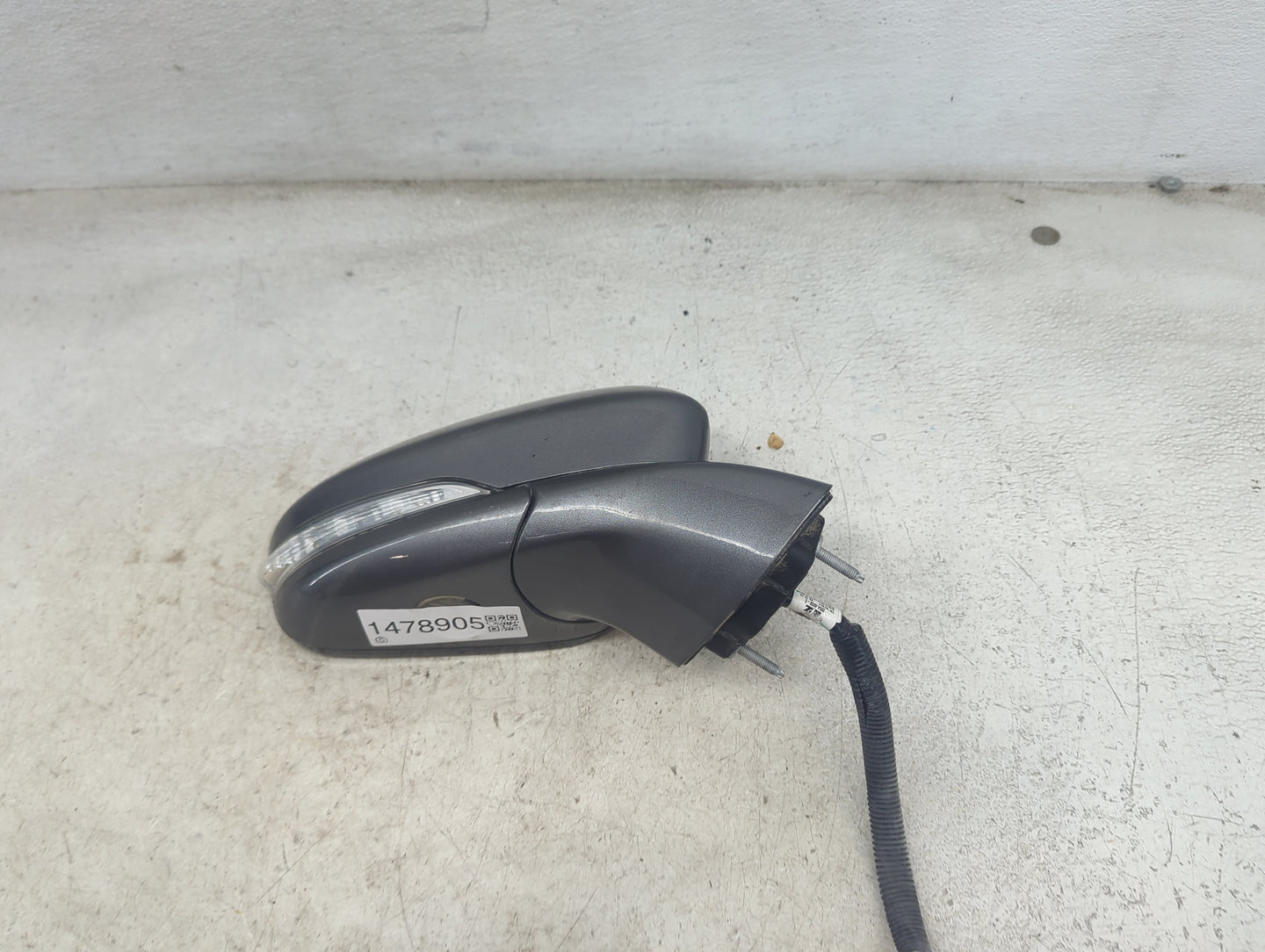 2006-2010 Ford Fusion Passenger Side View Mirror - Right Door Mirror OEM Used - Oemusedautoparts1.com