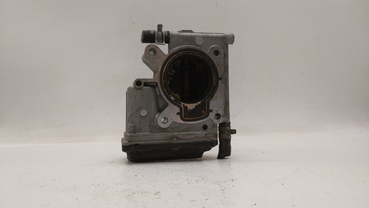 2006-2009 Ford Fusion Throttle Body P/N:6E5G-9F991-A Fits Fits 2006 2007 2008 2009 OEM Used Auto Parts - Oemusedautoparts1.c