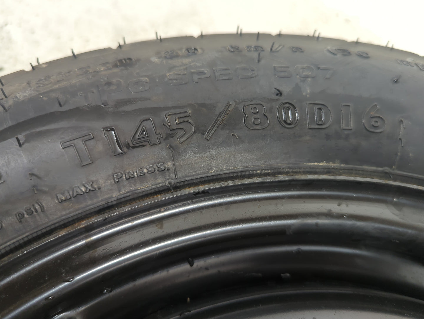 2006-2012 Ford Fusion Spare Donut Tire Wheel Rim Oem 5036773 - Oemusedautoparts1.com
