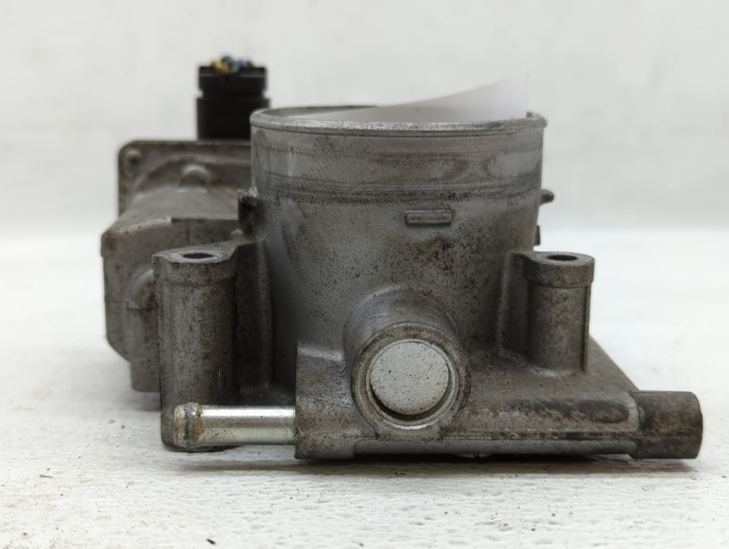 2006-2009 Ford Fusion Throttle Body P/N:6E5G-A Fits Fits 2006 2007 2008 2009 OEM Used Auto Parts - Oemusedautoparts1.com
