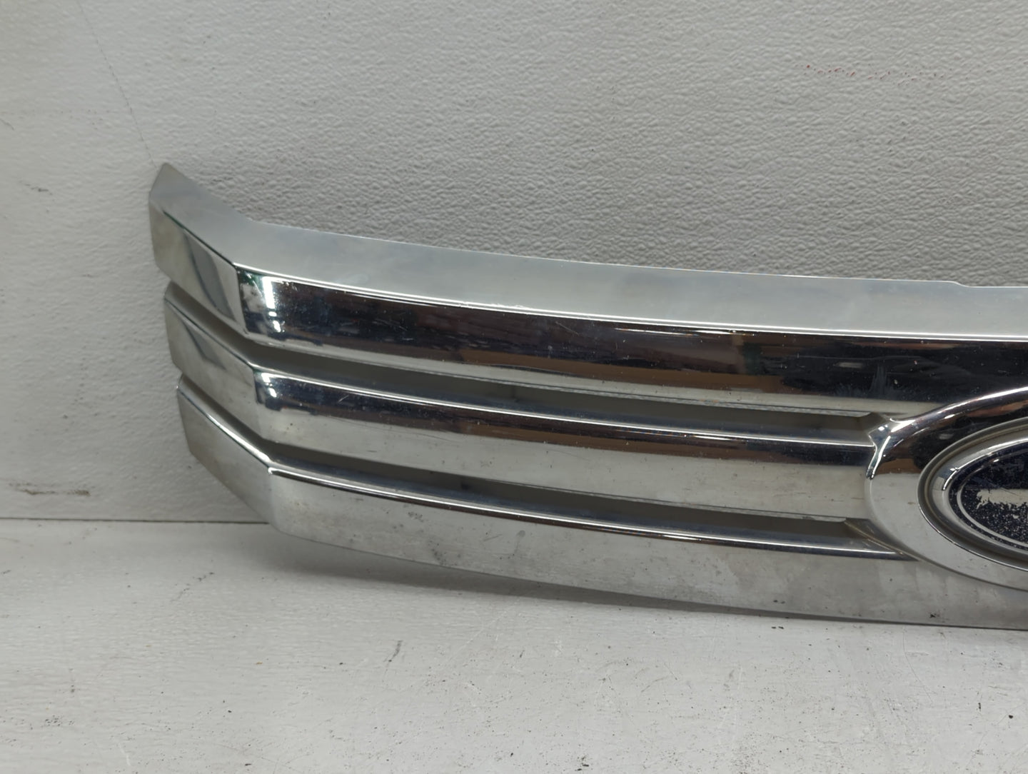 2006-2009 Ford Fusion Front Grille Bumper Not Included - Oemusedautoparts1.com