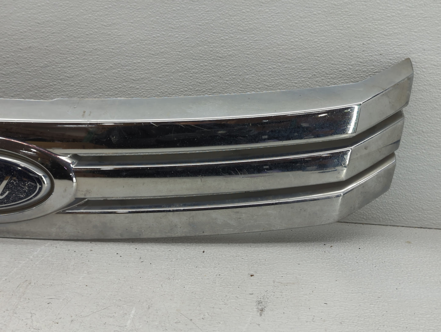 2006-2009 Ford Fusion Front Grille Bumper Not Included - Oemusedautoparts1.com