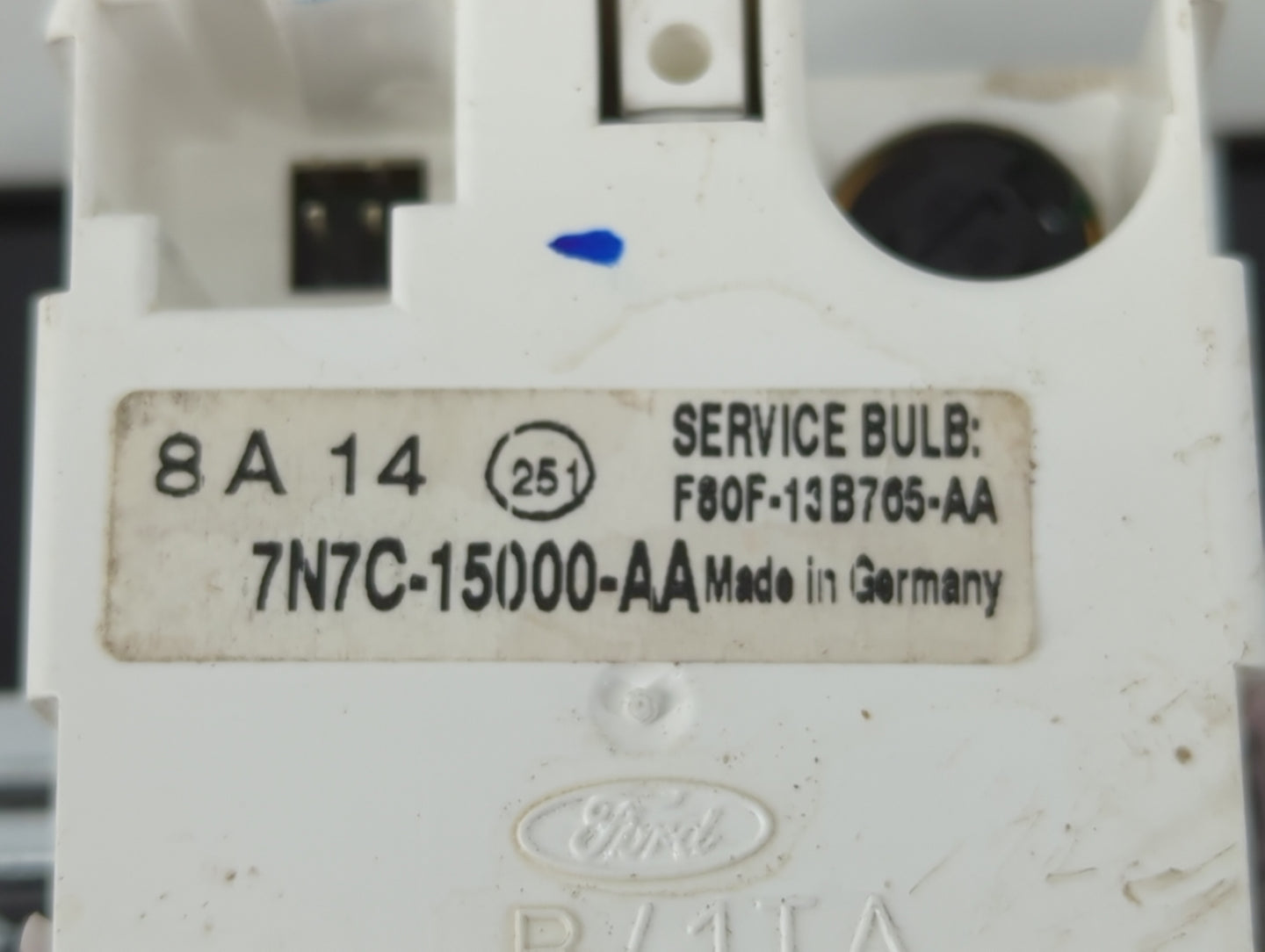 2006 Ford Fusion Radio Climate Panel Bezel - Oemusedautoparts1.com