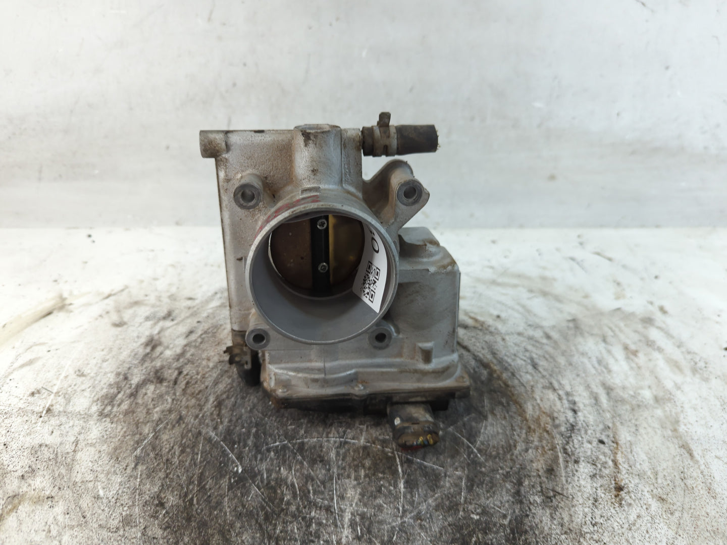 2006-2009 Ford Fusion Throttle Body P/N:8E5G-9F991-A Fits Fits 2006 2007 2008 2009 OEM Used Auto Parts - Oemusedautoparts1.c