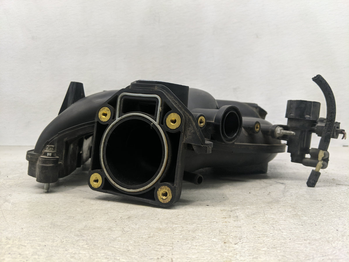 2006 Ford Maverick Air Intake Manifold P/N:5L8E-9424-AE Fits OEM Used Auto Parts - Oemusedautoparts1.com