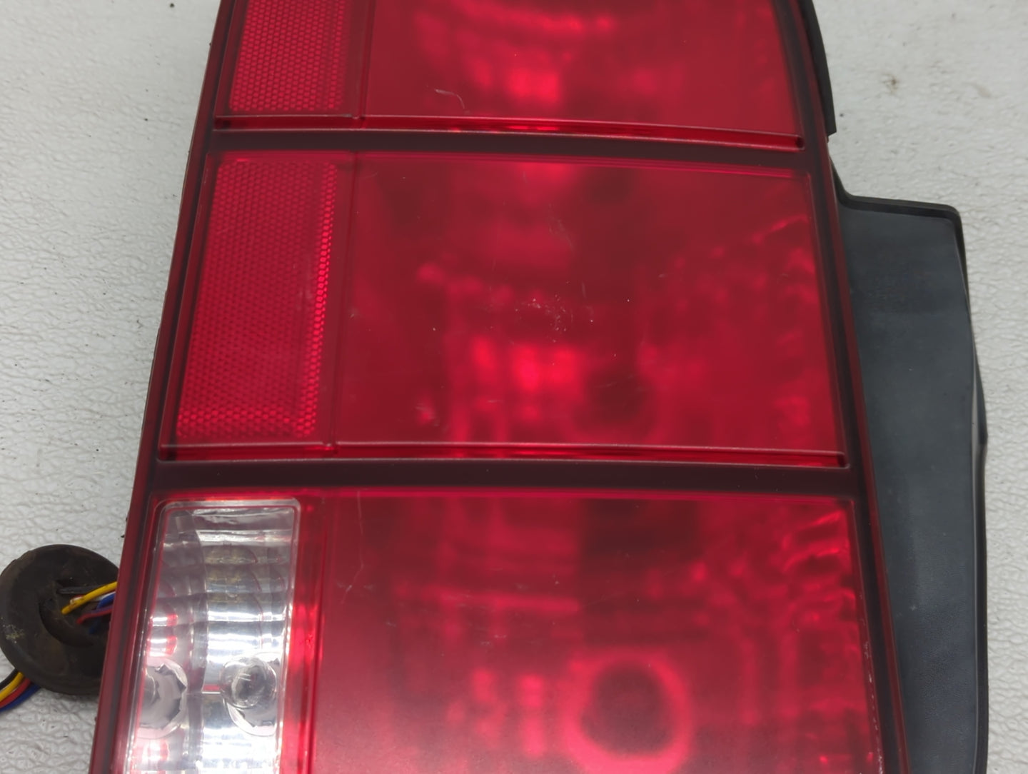 2005-2009 Ford Mustang Tail Light Assembly Passenger Right OEM Fits Fits 2005 2006 2007 2008 2009 OEM Used Auto Parts - Oemu