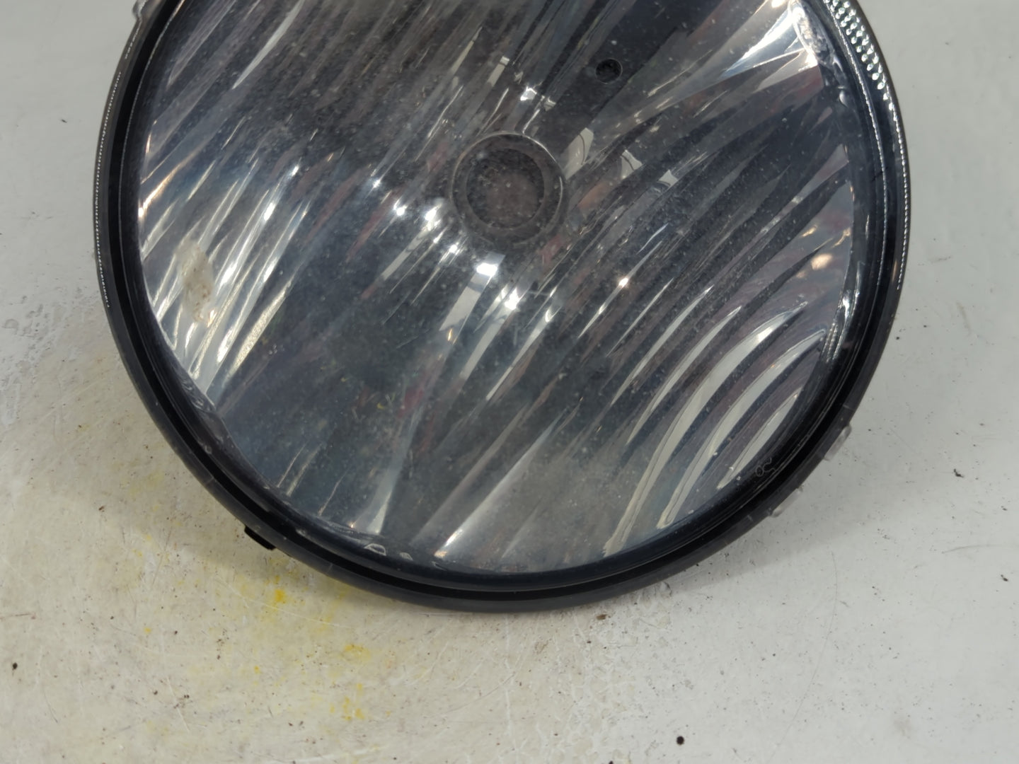 2006-2017 Ford Mustang Passenger Right Oem Fog Light Lamp - Oemusedautoparts1.com