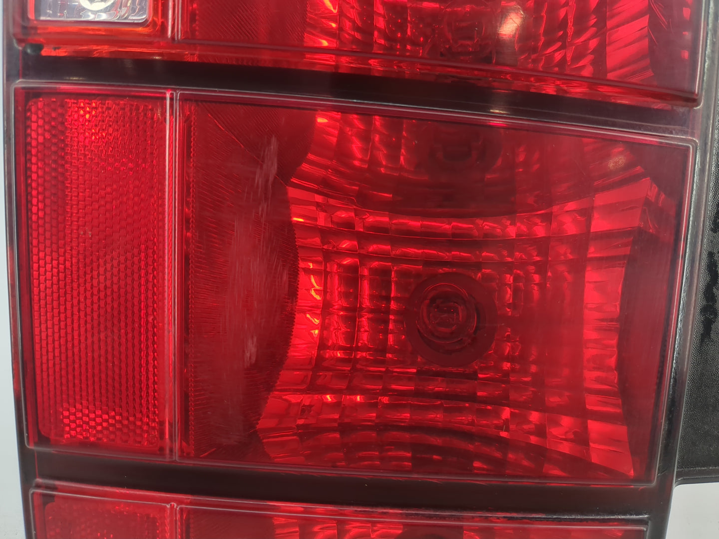 2005-2009 Ford Mustang Tail Light Assembly Passenger Right OEM P/N:13A412-AA Fits Fits 2005 2006 2007 2008 2009 OEM Used Aut