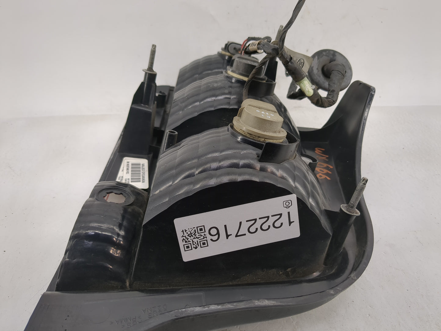 2005-2009 Ford Mustang Tail Light Assembly Passenger Right OEM P/N:13A412-AA Fits Fits 2005 2006 2007 2008 2009 OEM Used Aut