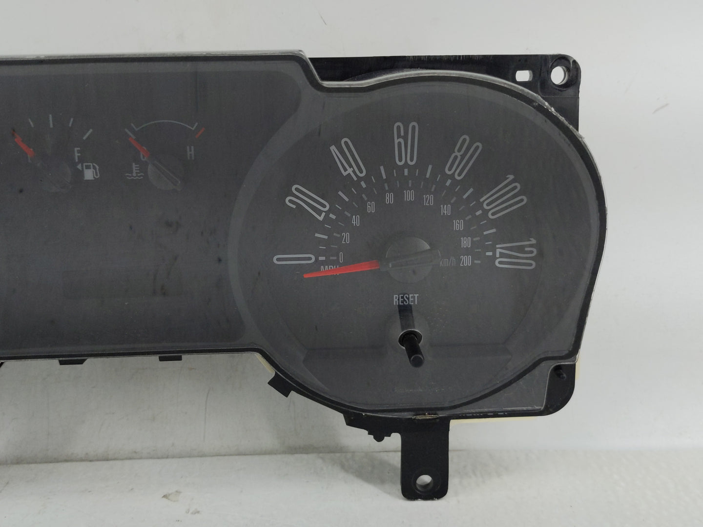 2006 Ford Mustang Instrument Cluster Speedometer Gauges P/N:6R33-10849-AD Fits OEM Used Auto Parts - Oemusedautoparts1.com