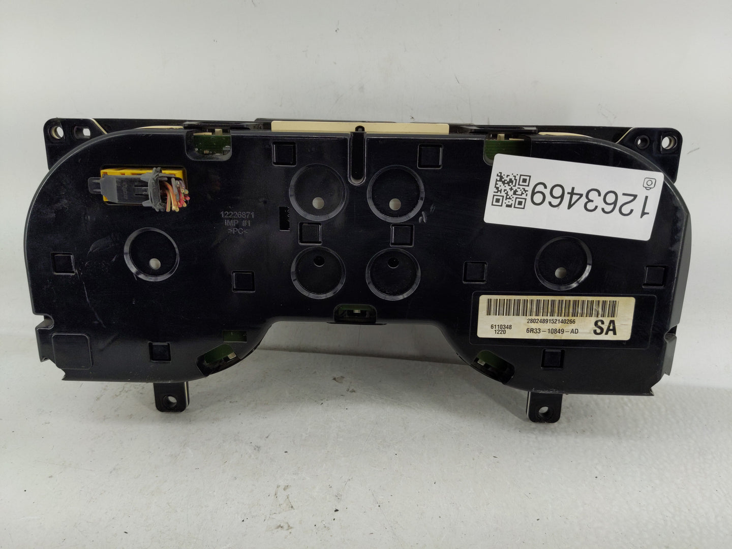 2006 Ford Mustang Instrument Cluster Speedometer Gauges P/N:6R33-10849-AD Fits OEM Used Auto Parts - Oemusedautoparts1.com